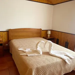 Casa de Férias E, Rogil